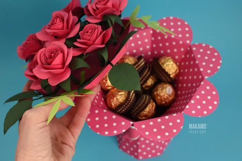 3D Paper Flower Bouquet SVG – Rolled Roses Bouquet Vase Gift Box 🌹🎁